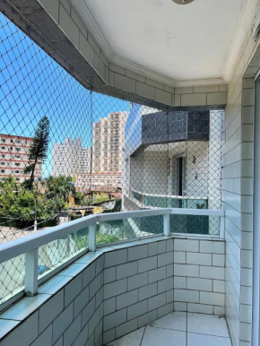 Apto Jóia 2 Dormitórios 200 Metros da Praia